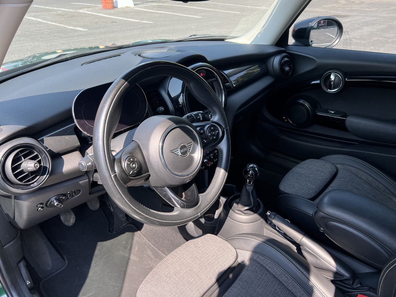 2021 MINI MINI 3 DOOR COOPER CHILI