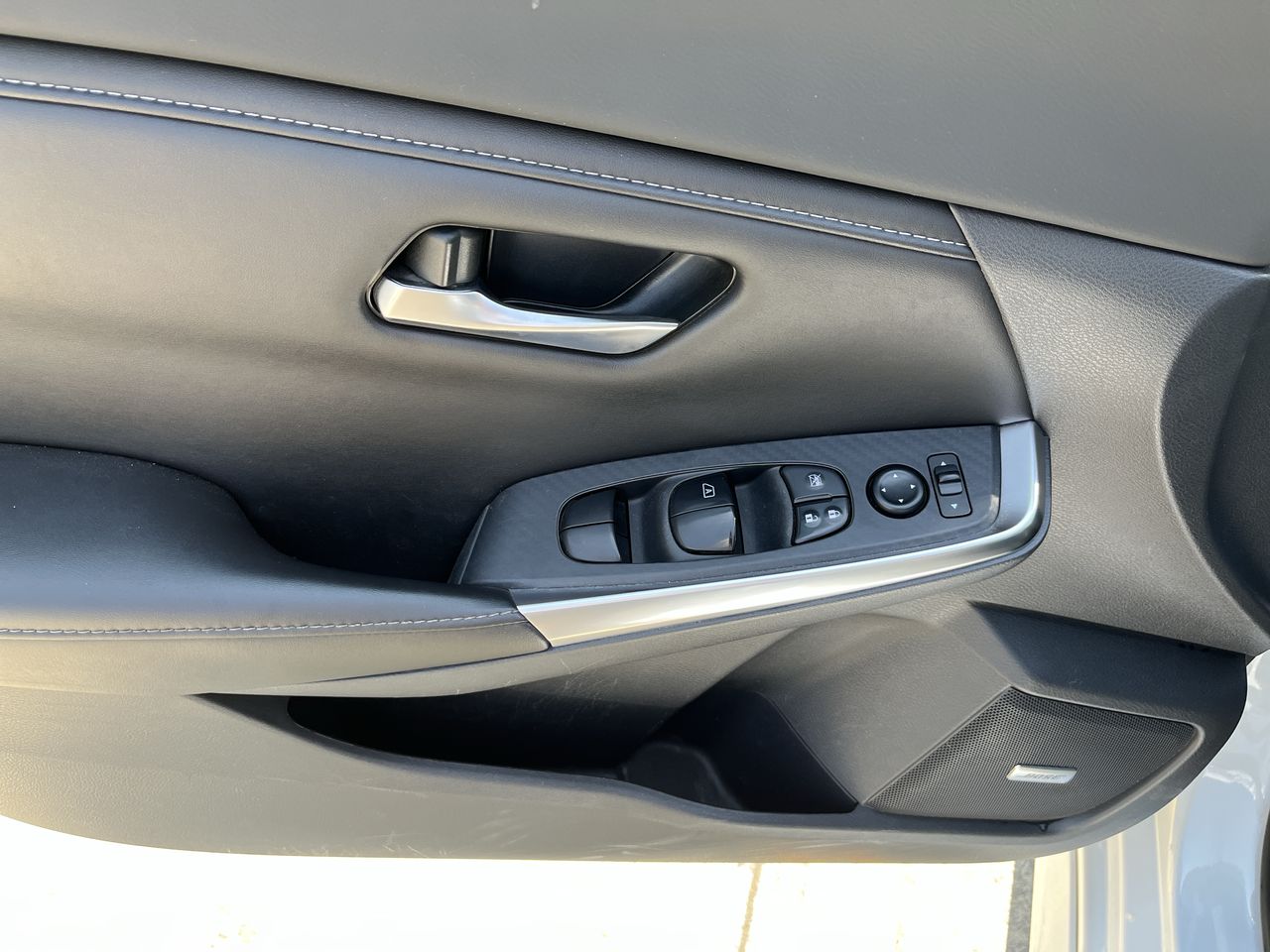 2023 Nissan SENTRA SENTRA SR PLATINUM CVT 2.0 LTS