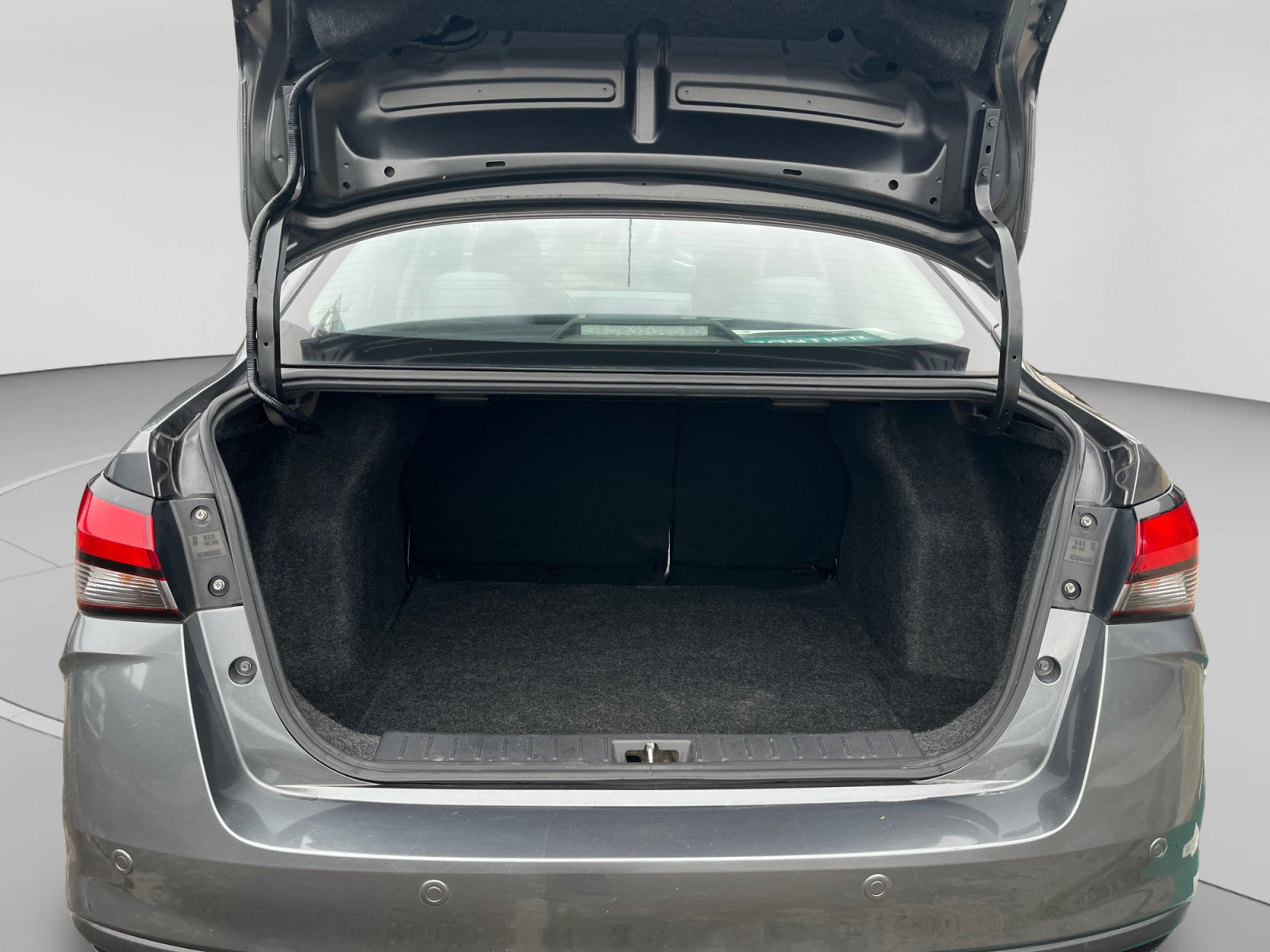 2020 Nissan VERSA ADVANCE CVT