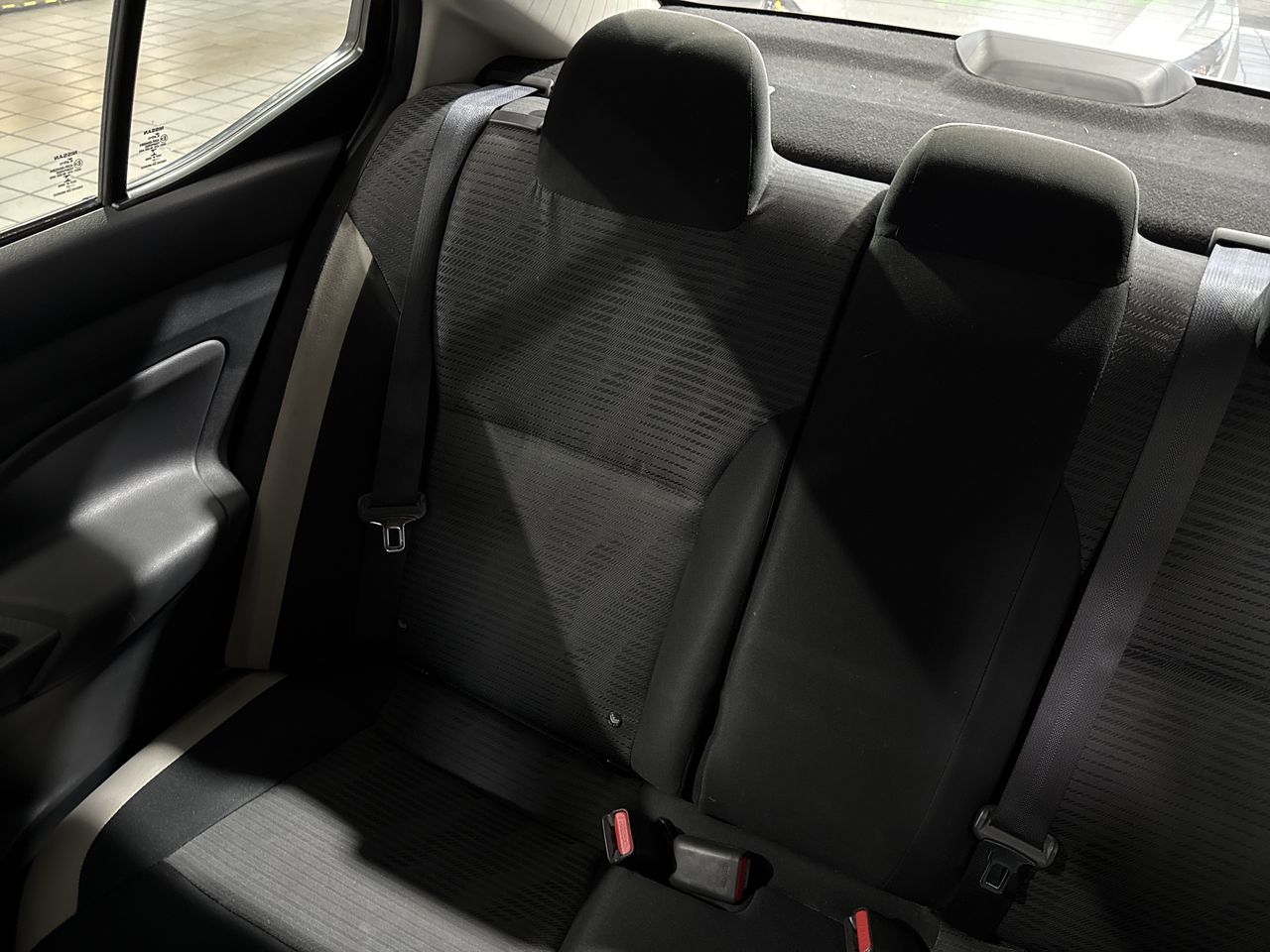 2021 Nissan VERSA ADVANCE CVT 21