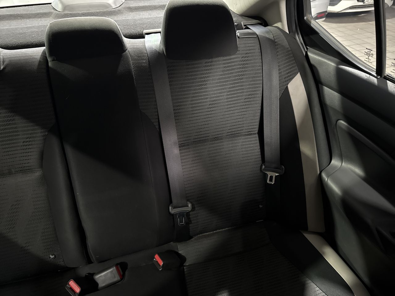 2021 Nissan VERSA ADVANCE CVT 21