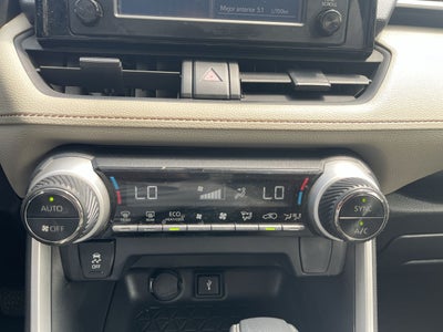 2020 Toyota RAV4 RAV4 AWD XLE