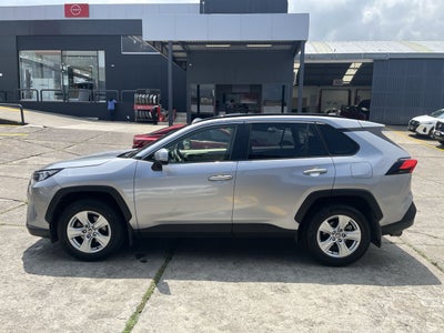 2020 Toyota RAV4 RAV4 AWD XLE