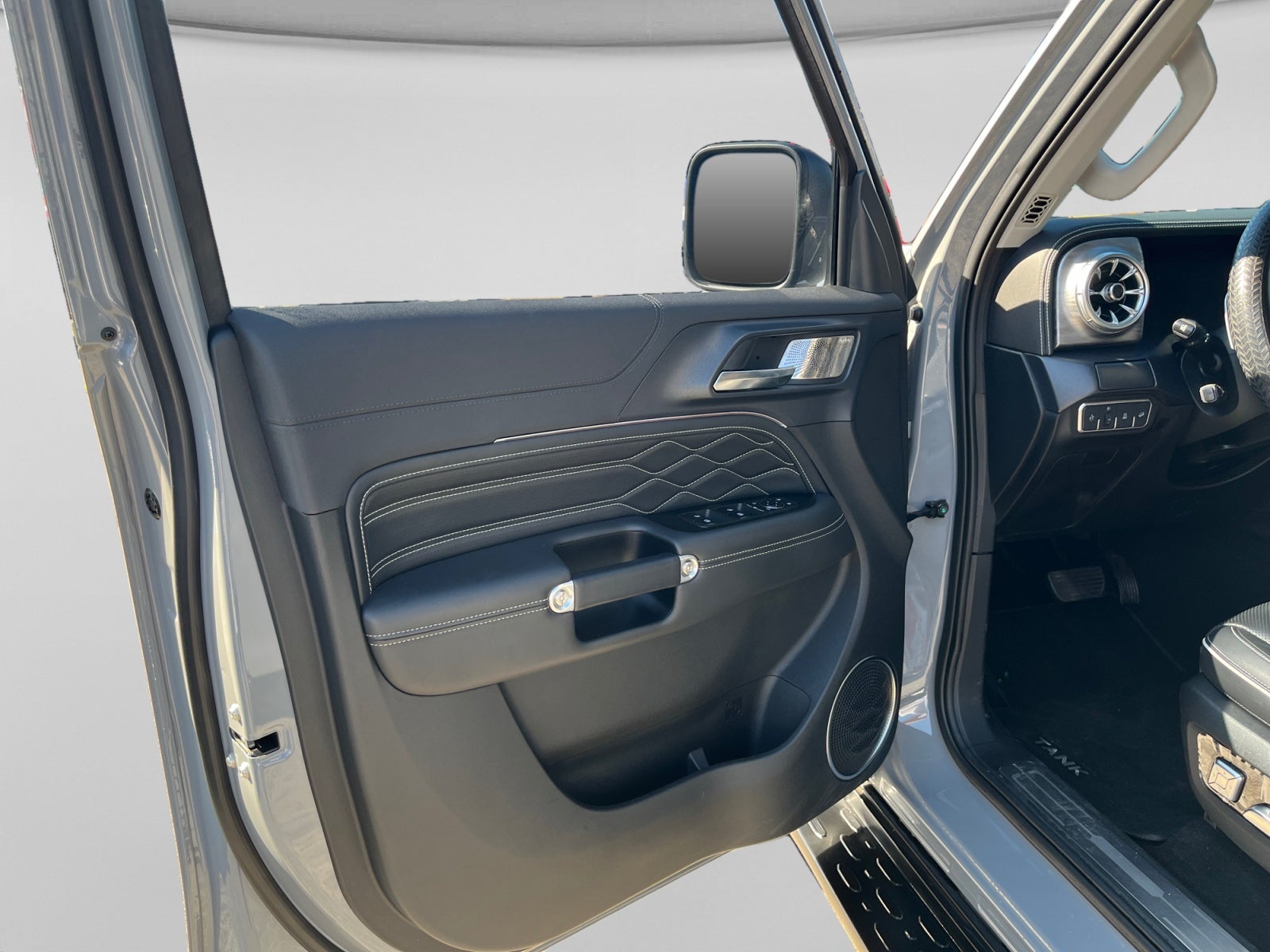 2025 GREAT WALL MOTORS TANK 300 LUXURY HÍBRIDO LAUNCHING EDITION