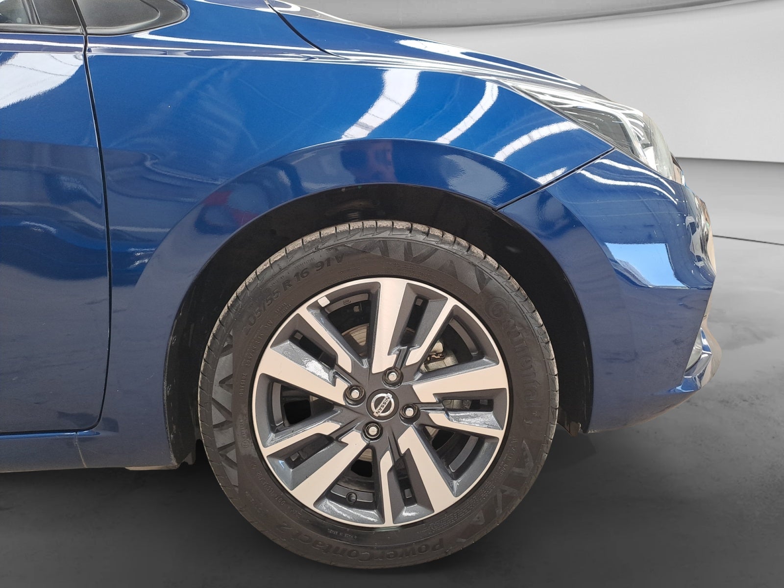2022 Nissan VERSA VERSA ADVANCE MT
