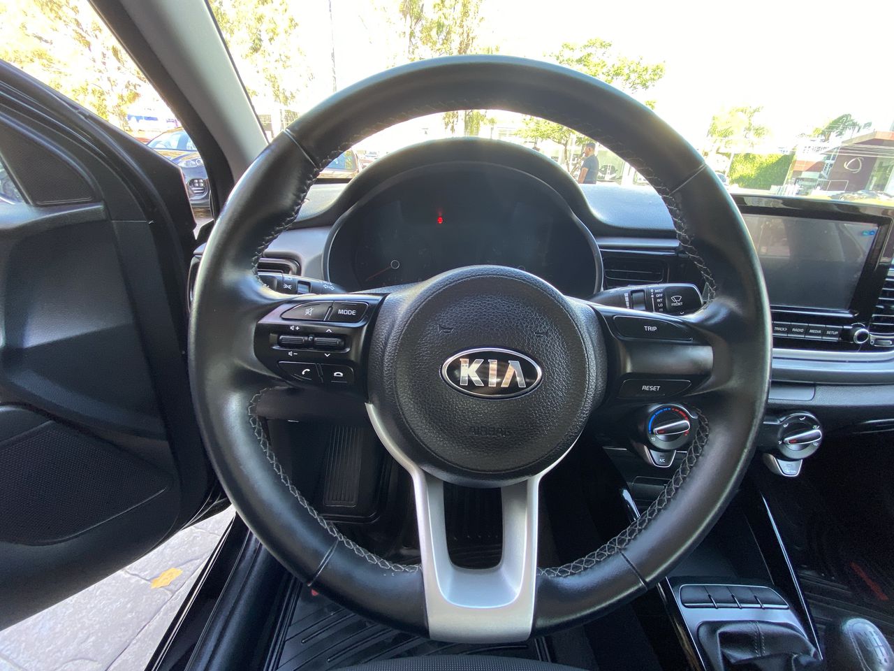 2021 Kia RIO LX TM