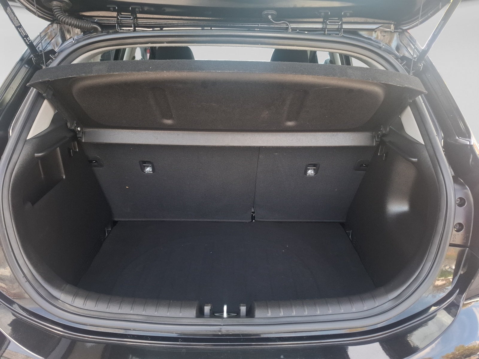 2022 Kia RIO LX TM