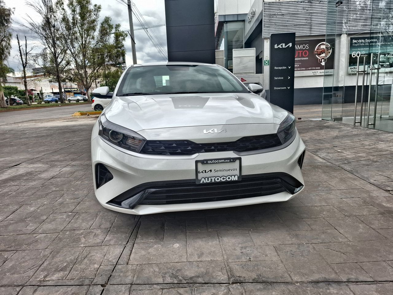 2023 Kia FORTE LX IVT