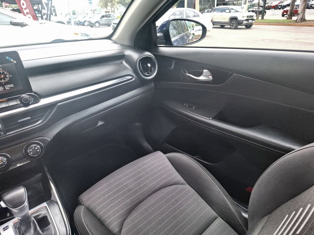2021 Kia FORTE EX