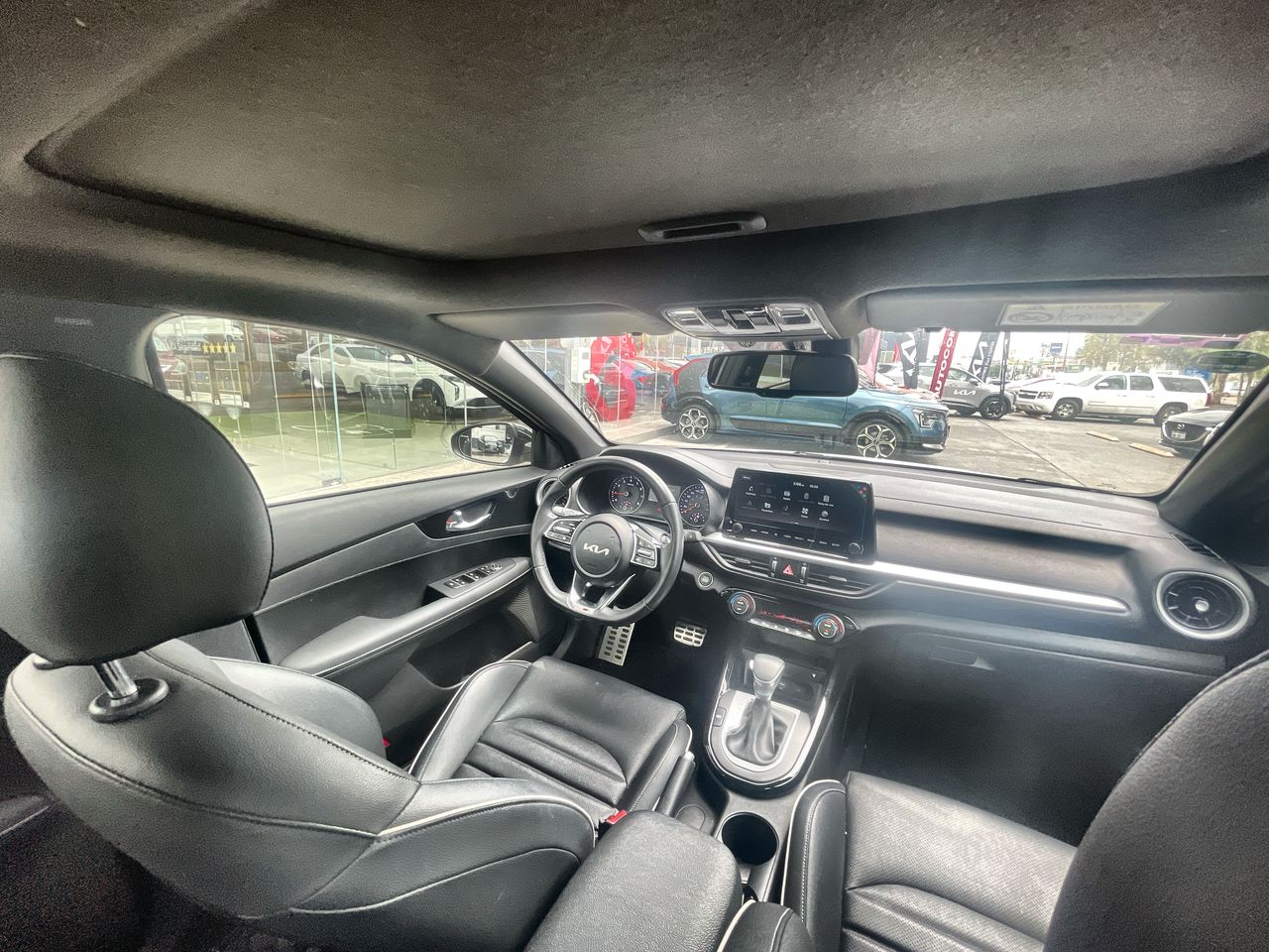 2024 Kia FORTE GT LINE
