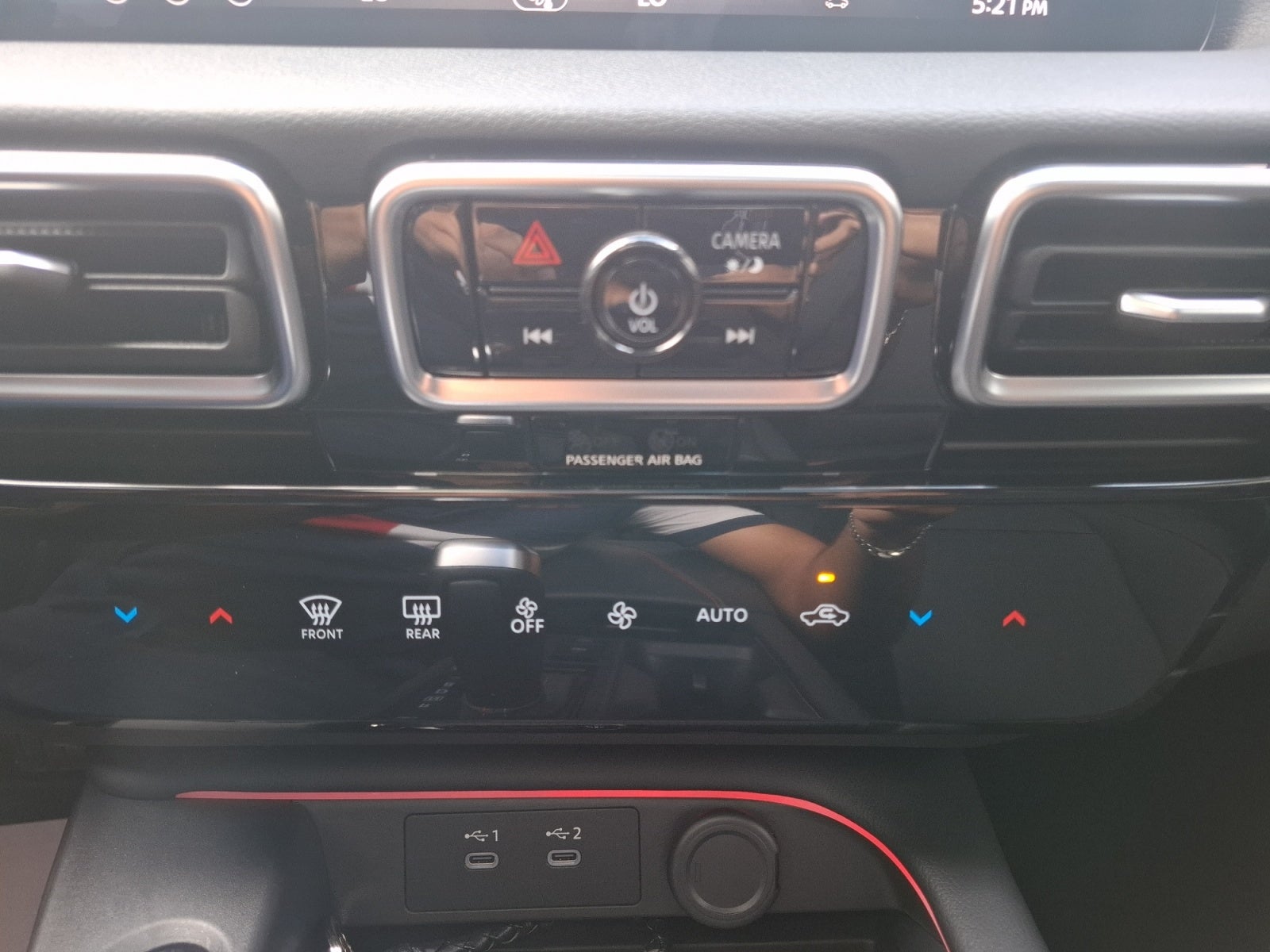 2026 Nissan SENTRA SR PLATINUM CVT 26