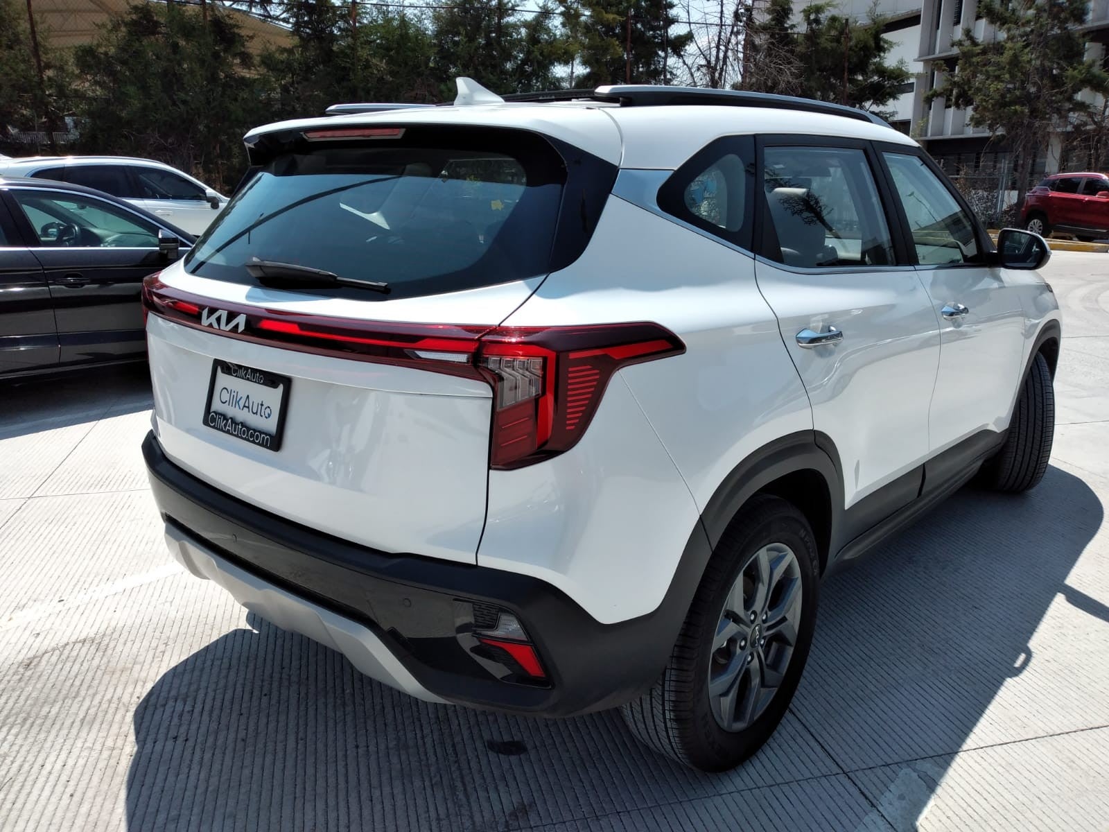 2024 Kia SELTOS SX