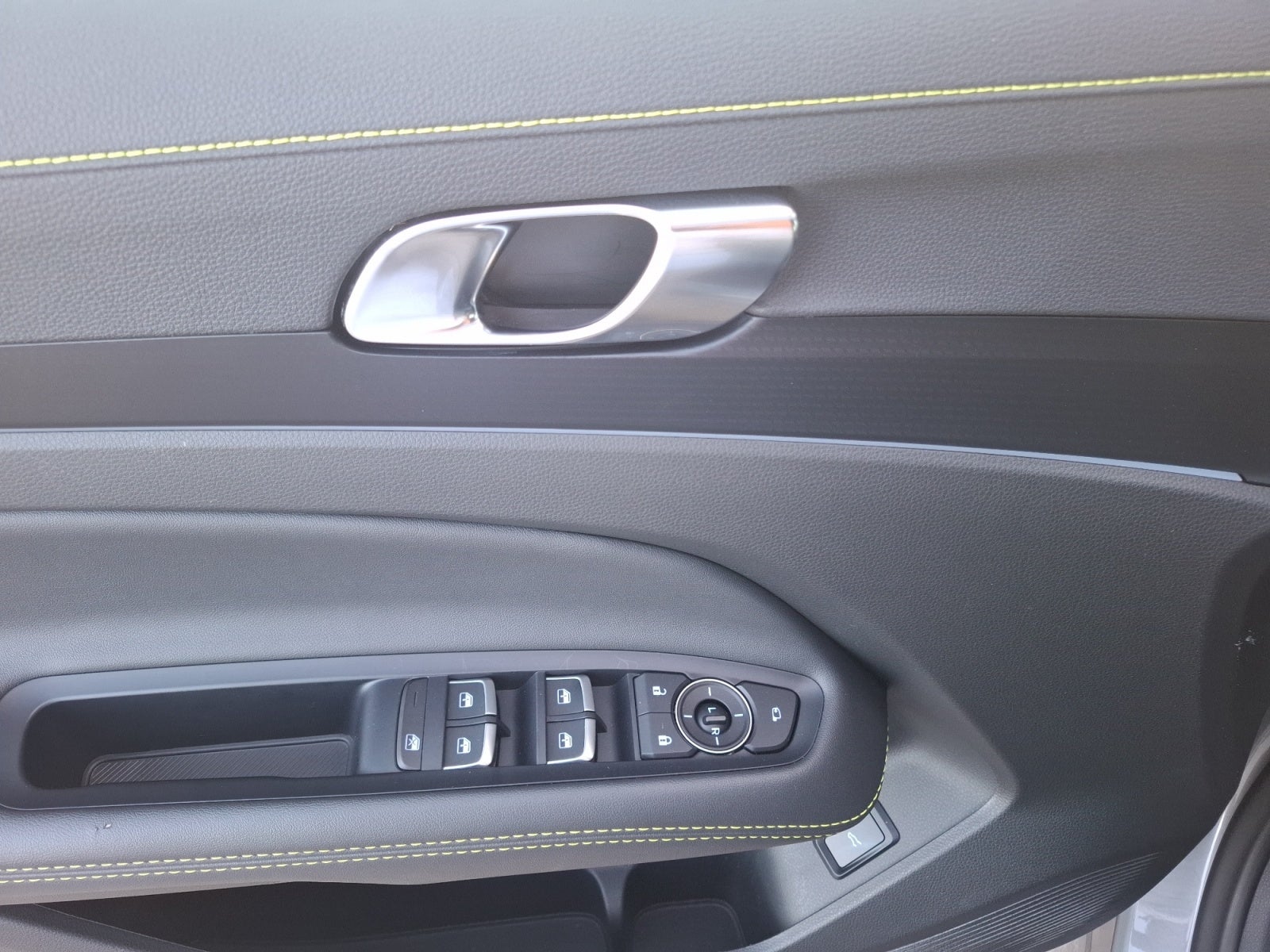 2026 Ford TERRITORY TITANIUM HEV