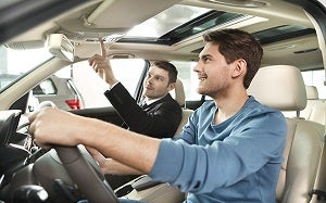 Schedule a test drive at Nissan Autocom Morelia Madero in Morelia, Michoacán de Ocampo, México.